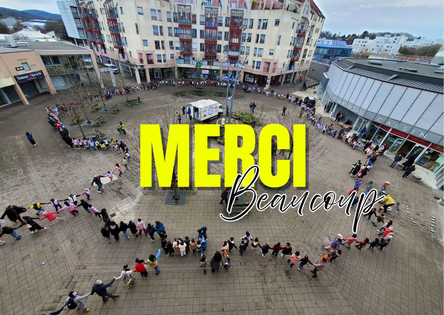 CaMerci - village du monde - miroirs du monderte Postale Merci Commande Typographique Minimaliste Noir Beige (1) Merci - village du monde - miroirs du monde